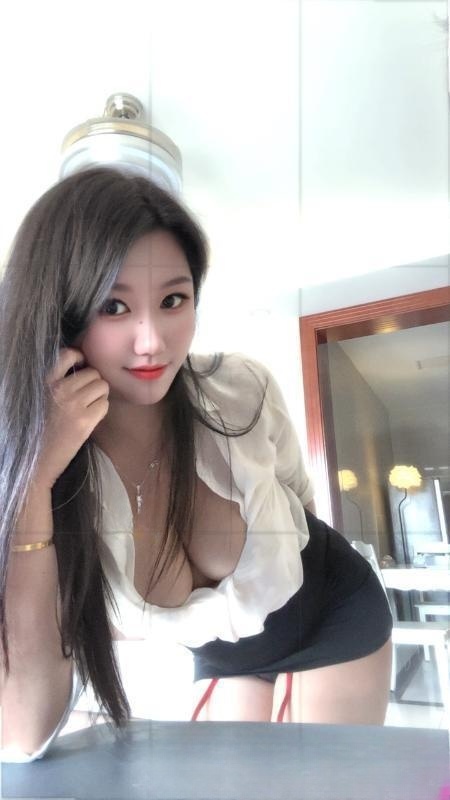 年轻妹子桃桃