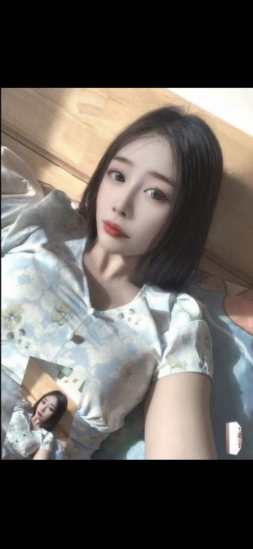 小麦色大长腿东北妹子