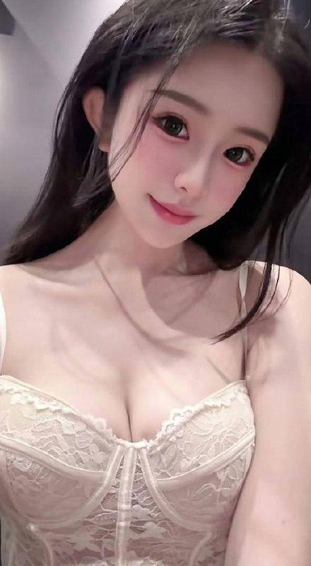 颜值身材完美的女人