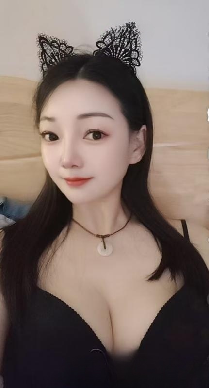 细枝硕果美少妇