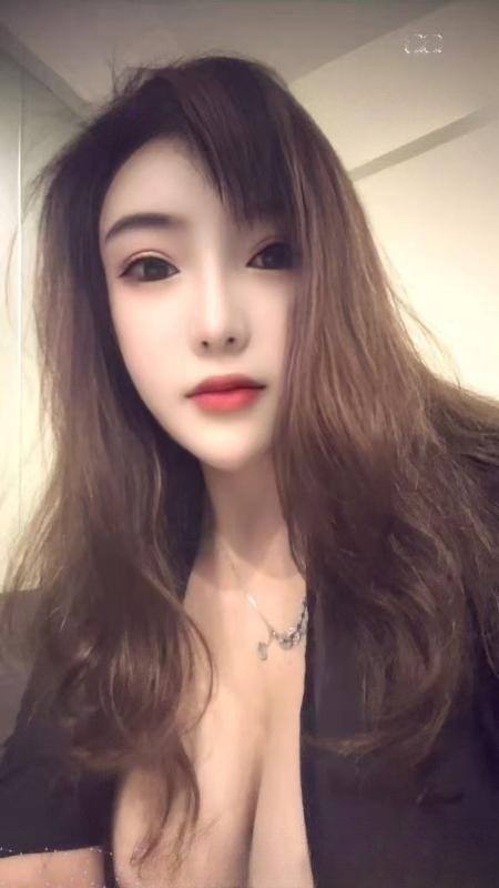 大胸骚货婷婷