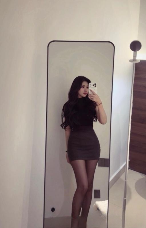 年轻活力的大奶妹