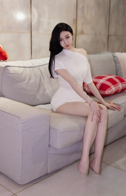 福田肤白貌美水玲珑