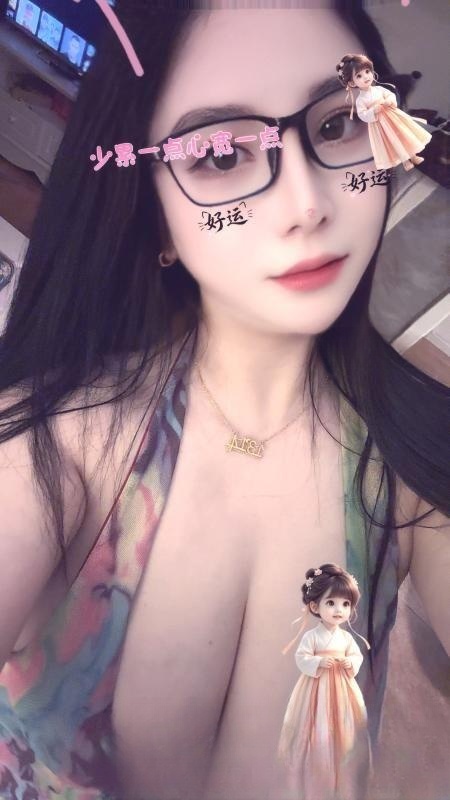 肥臂乳交骚妇