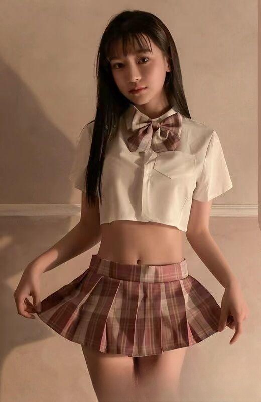 高颜值女友系
